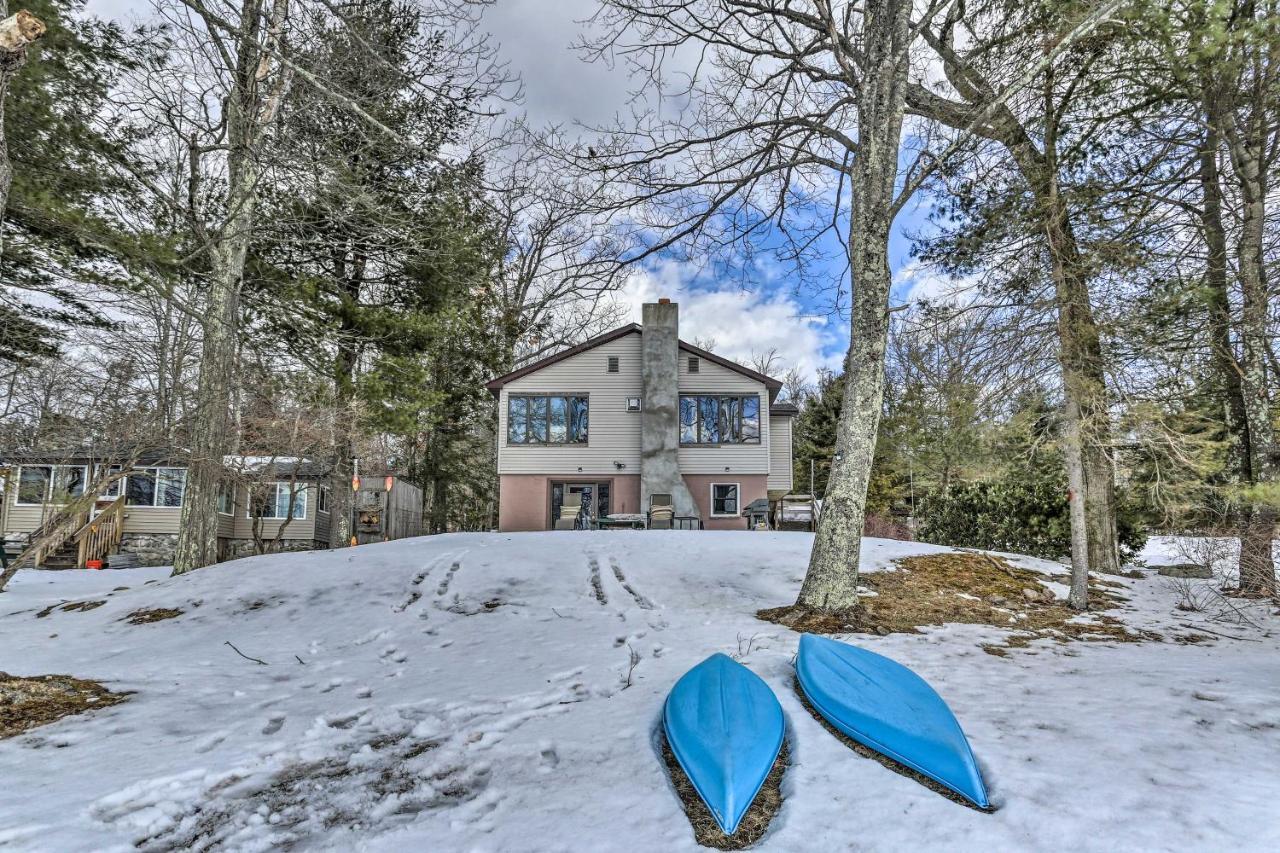 Rock Hill Home With Fire Pit On Wanaksink Lake! Exterior photo